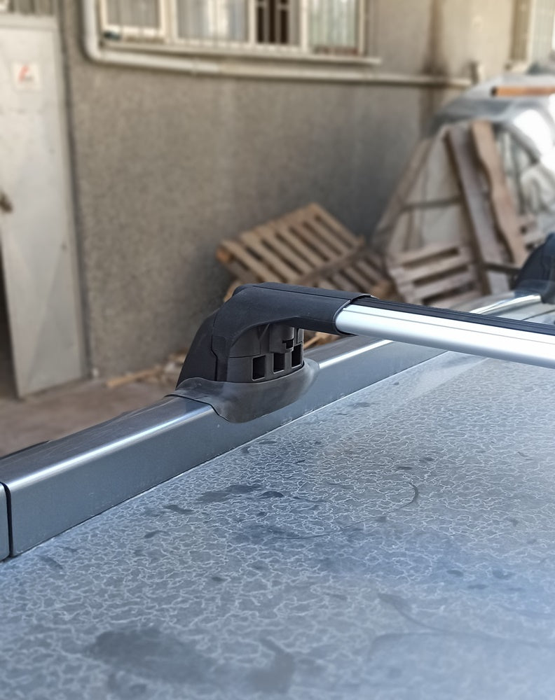 Honda HRV Roof Racks Cross Bars Rails Top Carrier Alu Silver 2PCS 1999-2005 Honda HRV Roof Racks Cross Bars Rails Top Carrier Alu Silver 2PCS 1999-2005